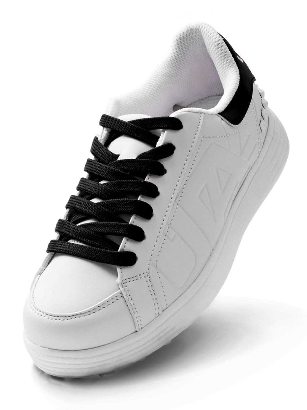 UTAA Midday Stud Golf Sneakers : Women&#039;s Black (UC0GHF105BK)