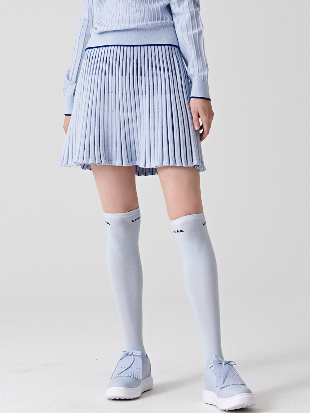 UTAA Vertical Stripe Pleats Long Skirt : Sky Blue (UB3SKF420SB) - 유타 골프